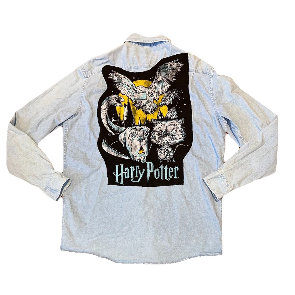 Harry Potter X  Wrangler Denim Western Shirt Sz Medium DIY Button‎ Down Chambray